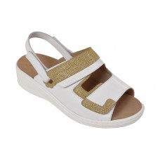 15-5045 Női szandál